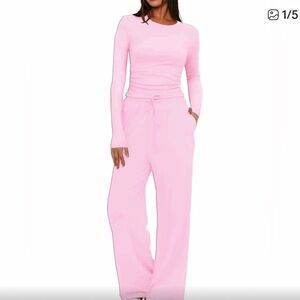 The Real Clean Company
Women's Pink lounge wear set